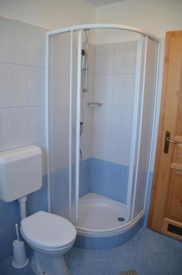 Apartmaji Srnca سيركنو المظهر الخارجي الصورة