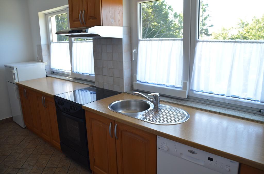 Apartmaji Srnca سيركنو المظهر الخارجي الصورة