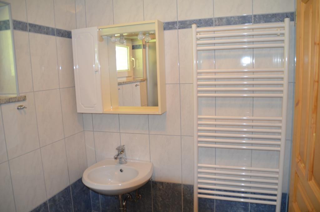 Apartmaji Srnca سيركنو المظهر الخارجي الصورة